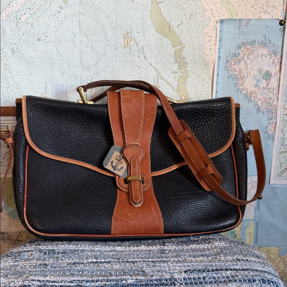 Dooney & Bourke vintage Black w/ Brown Trim Leather Messenger Bag Brass Hardware